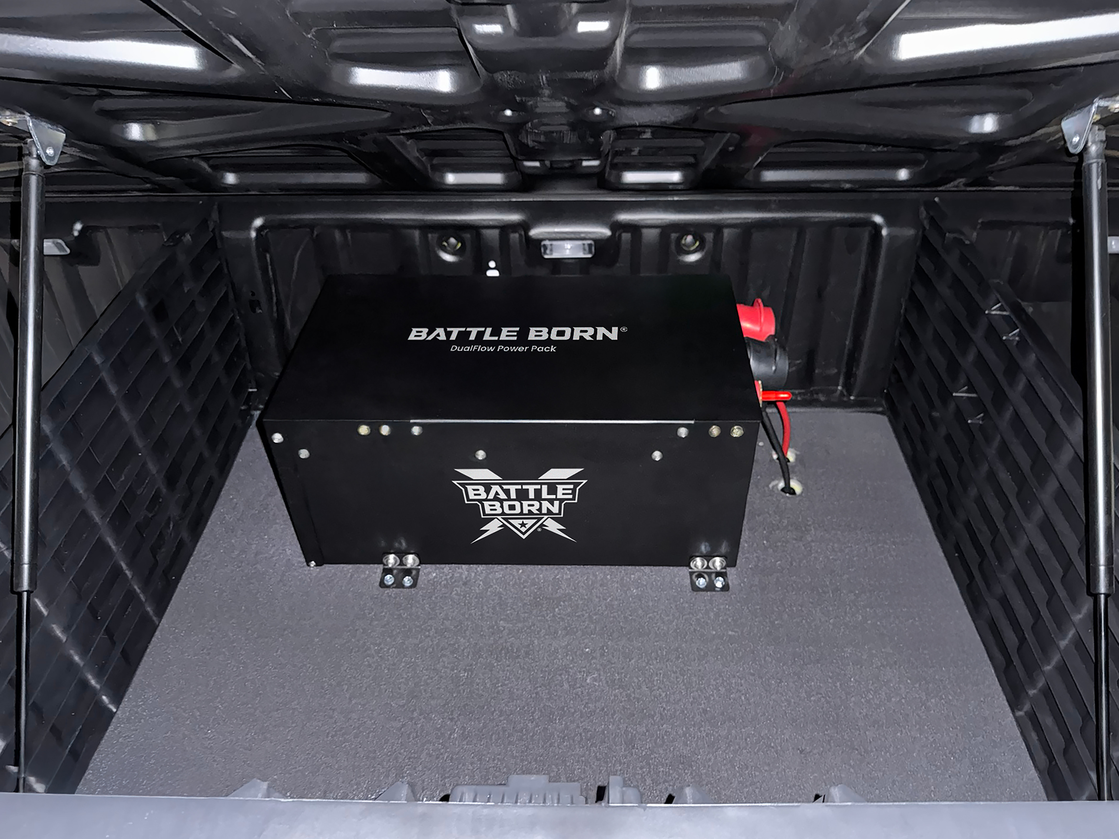 battle-born-dualflow-power-pack-installed