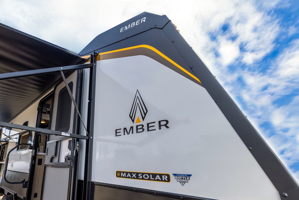 battle-born-powers-ember-overland-series